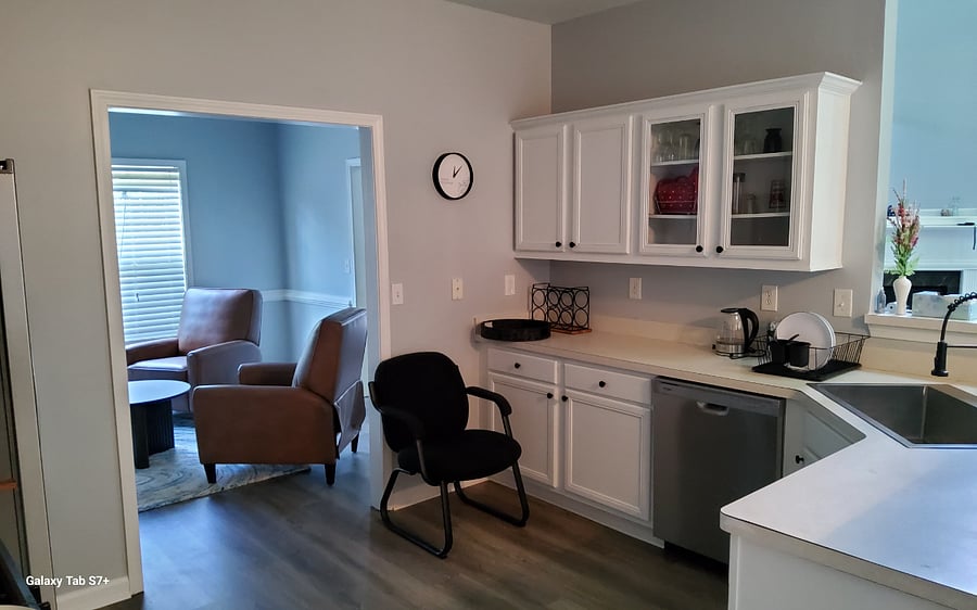 Furnished Finder property 1007627_1 photo 17