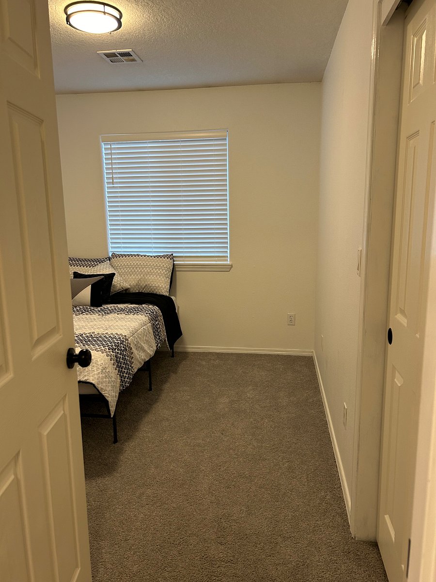 Furnished Finder property 1007637_1 photo 7