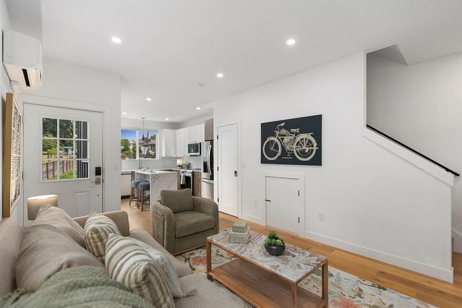 Furnished Finder property 1007643_1 photo 4