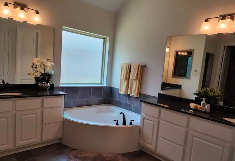 Masters bathroom