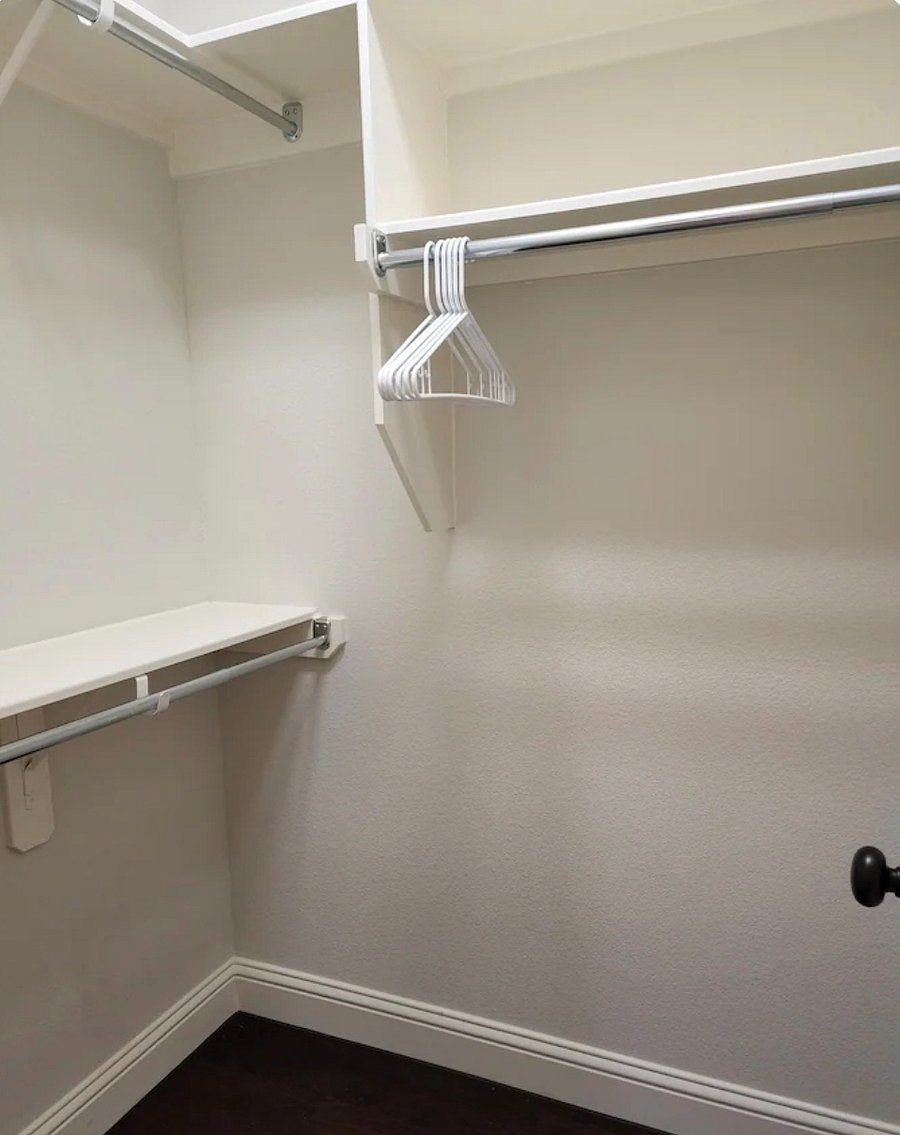 3rd Bedroom closet