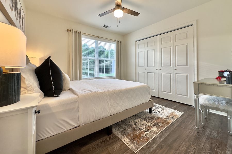 Furnished Finder property 1007653_1 photo 20
