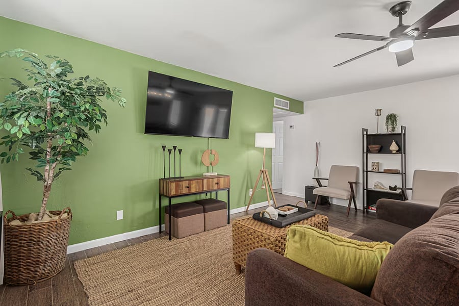 Furnished Finder property 1007657_1 photo 2
