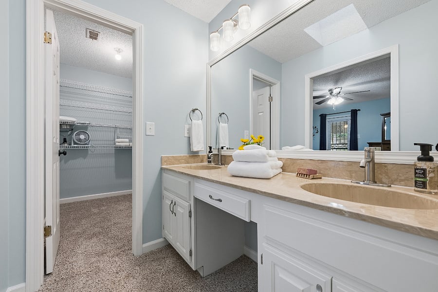 Furnished Finder property 1007688_1 photo 17