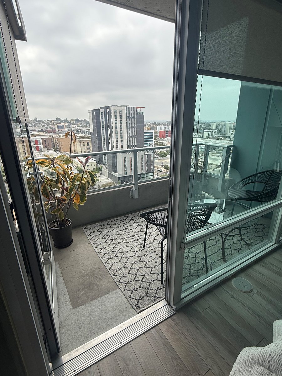 Furnished Finder property 1007690_1 photo 9