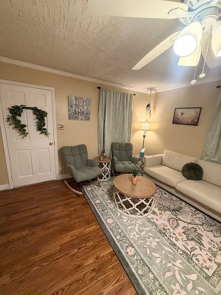 Furnished Finder property 1007697_1 photo 7