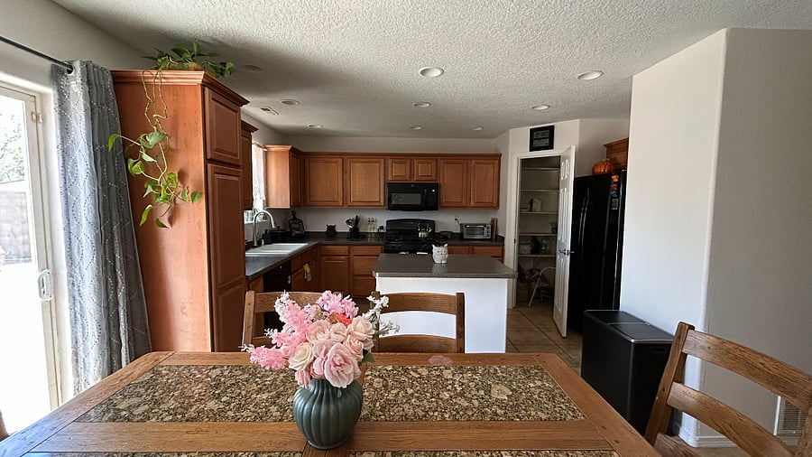 Furnished Finder property 1007711_1 photo 38