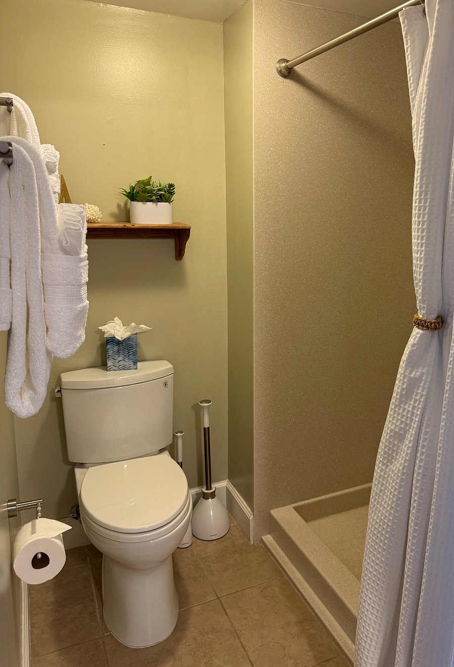 Furnished Finder property 1007719_1 photo 14