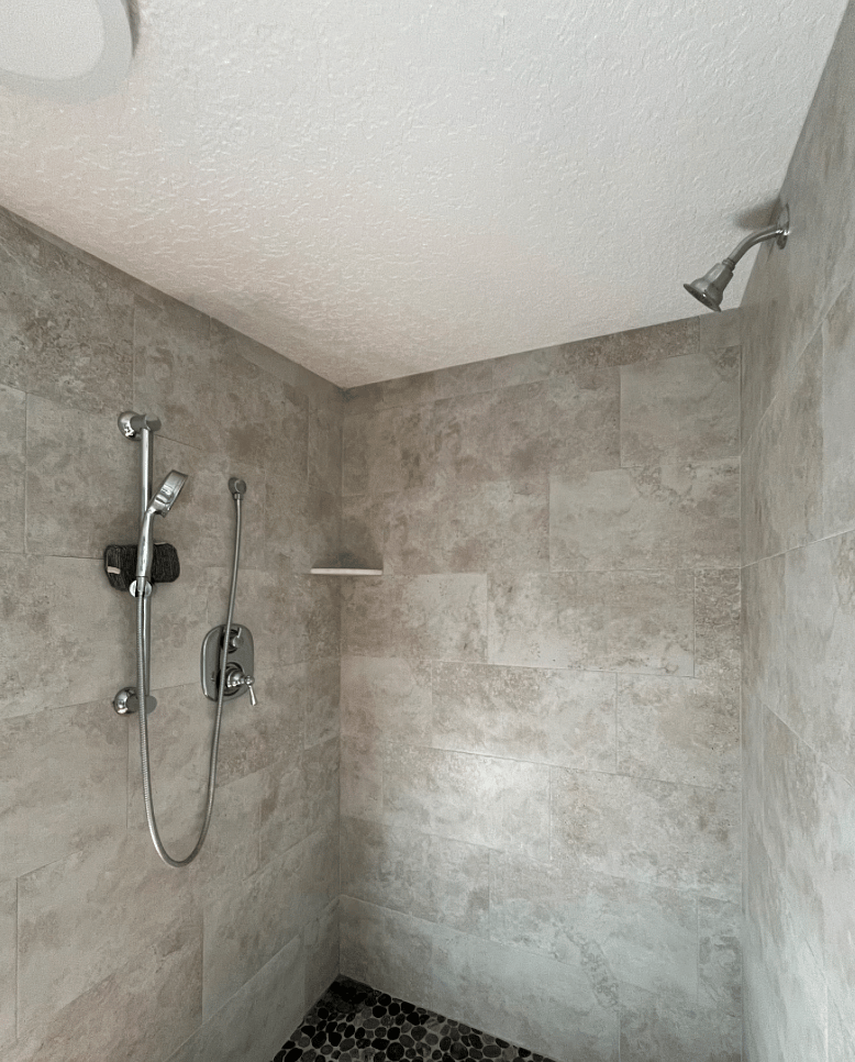 Master, walk in shower