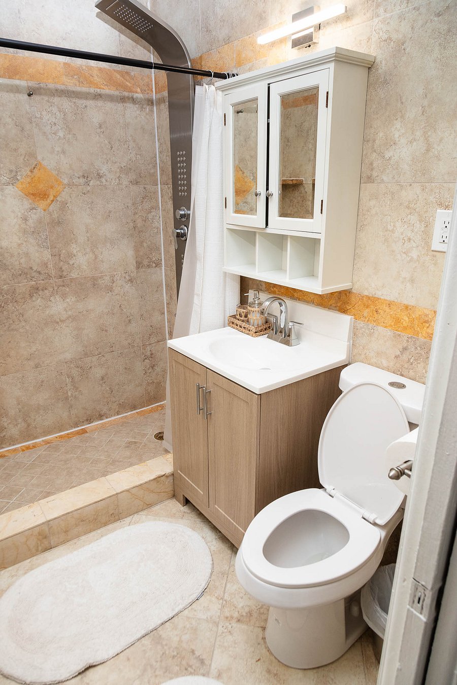 Furnished Finder property 1007767_1 photo 17