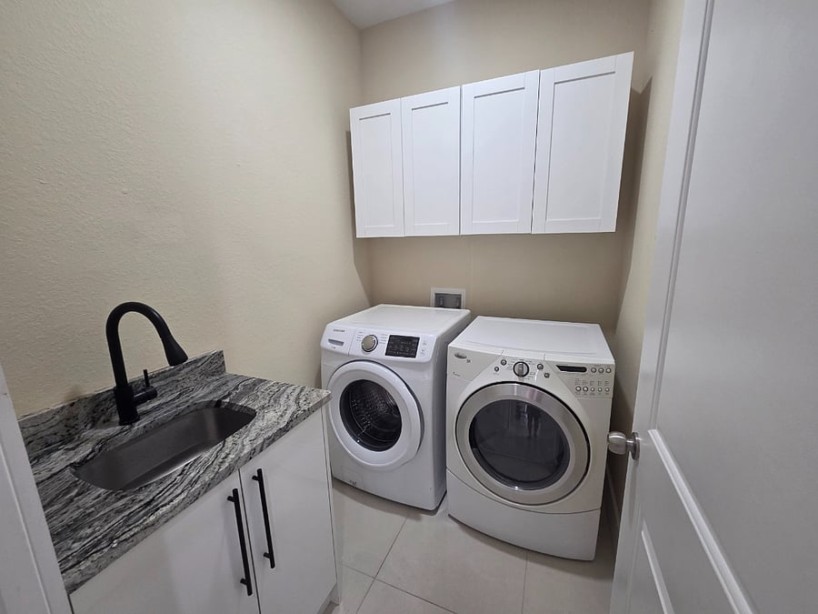 Furnished Finder property 1007795_1 photo 7