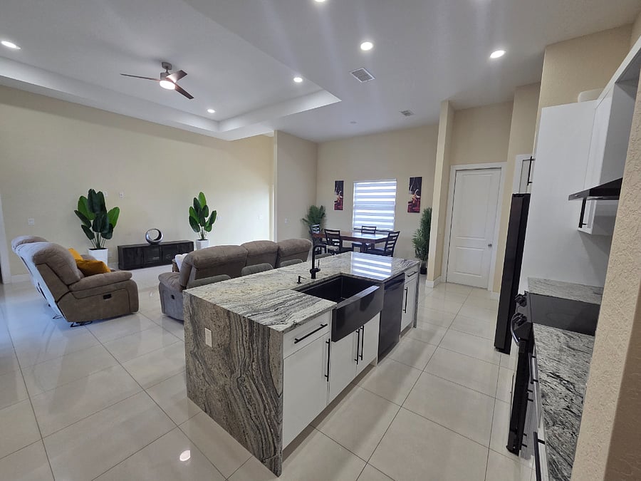 Furnished Finder property 1007795_1 photo 9