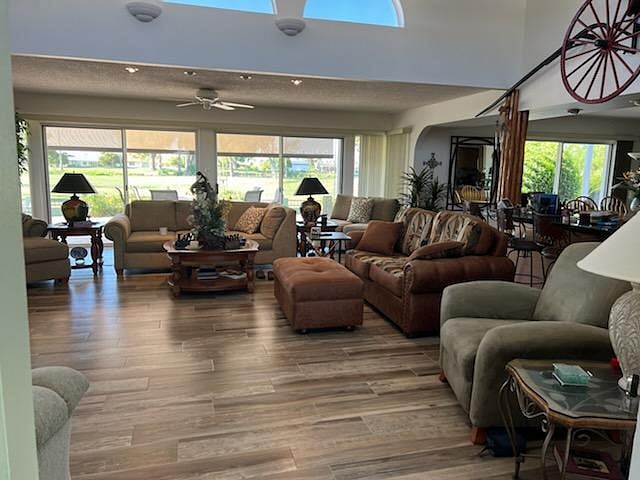 Furnished Finder property 1007825_1 photo 6