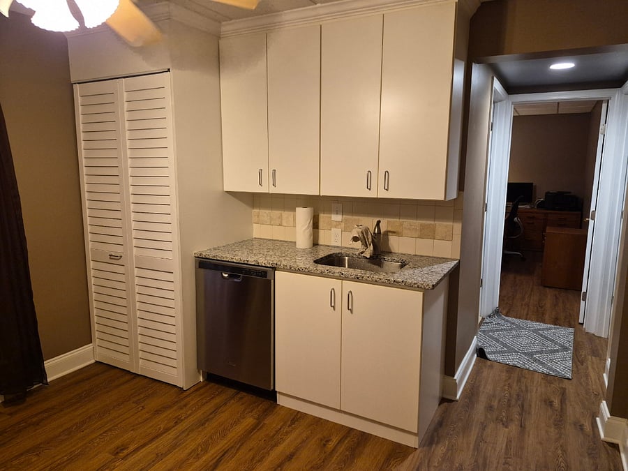 Furnished Finder property 1007829_1 photo 5