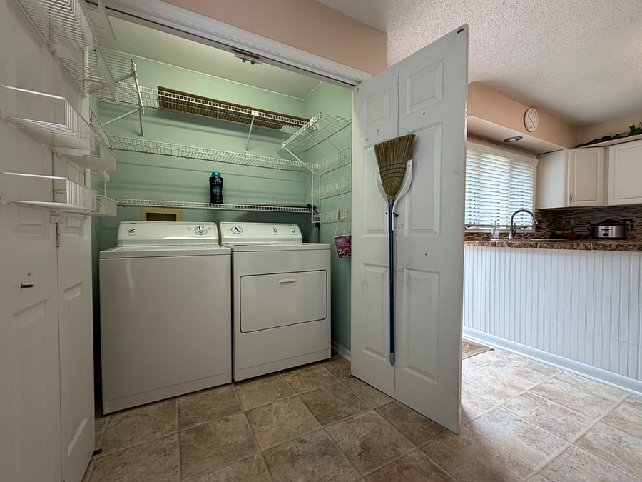 Furnished Finder property 1007832_1 photo 9