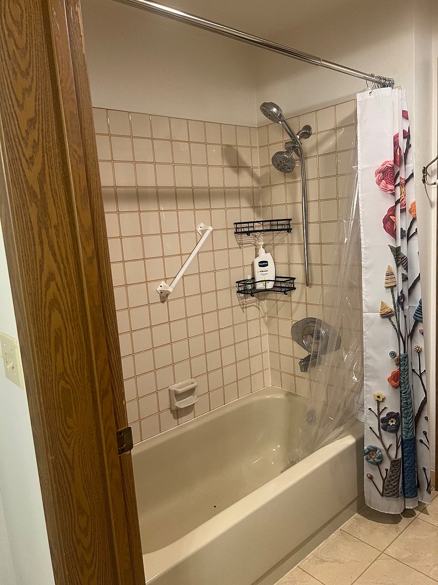 Furnished Finder property 1007847_1 photo 10