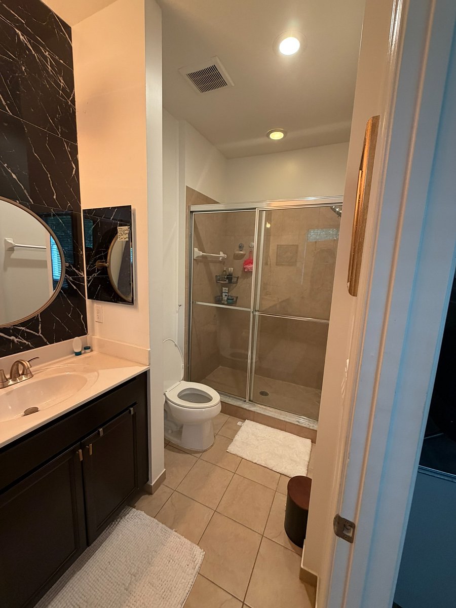 Furnished Finder property 1007853_1 photo 10