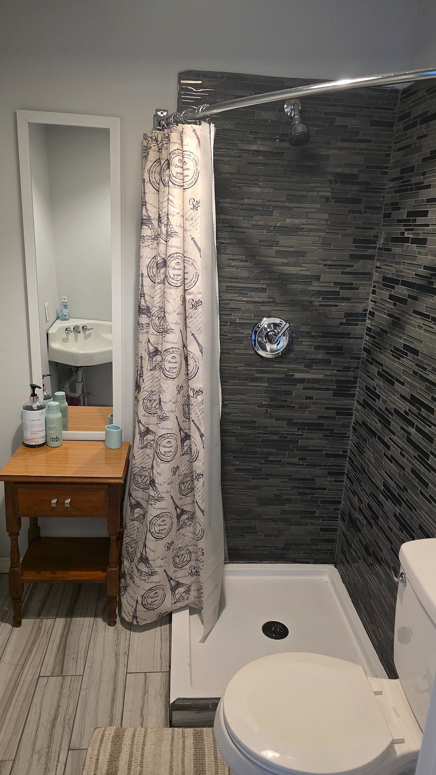 Furnished Finder property 1007877_1 photo 6