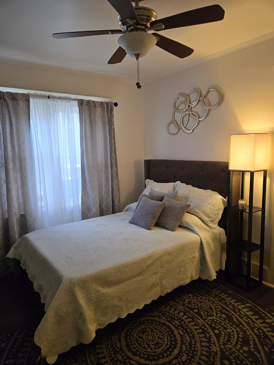Furnished Finder property 1007902_1 photo 1
