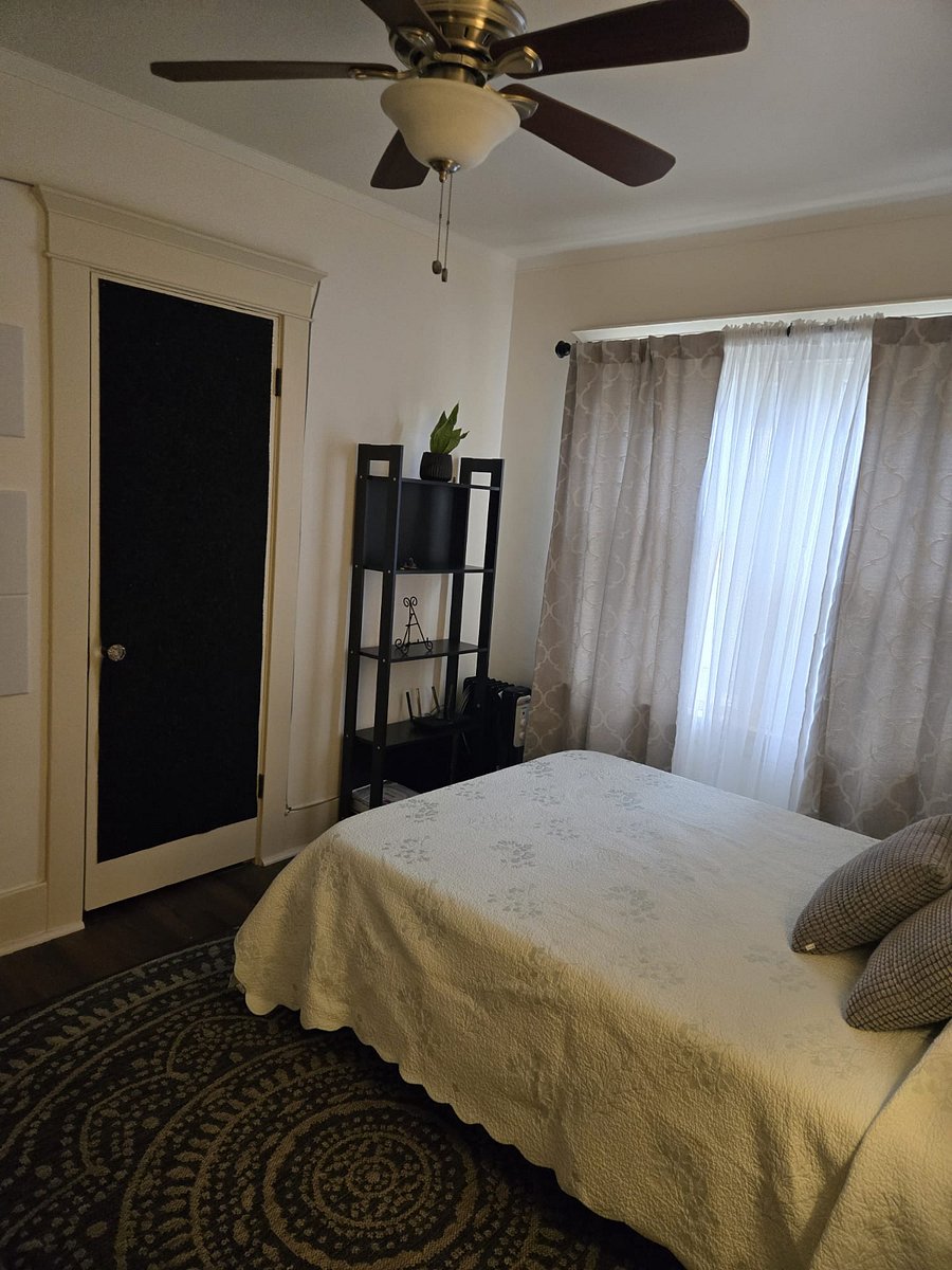 Furnished Finder property 1007902_1 photo 3