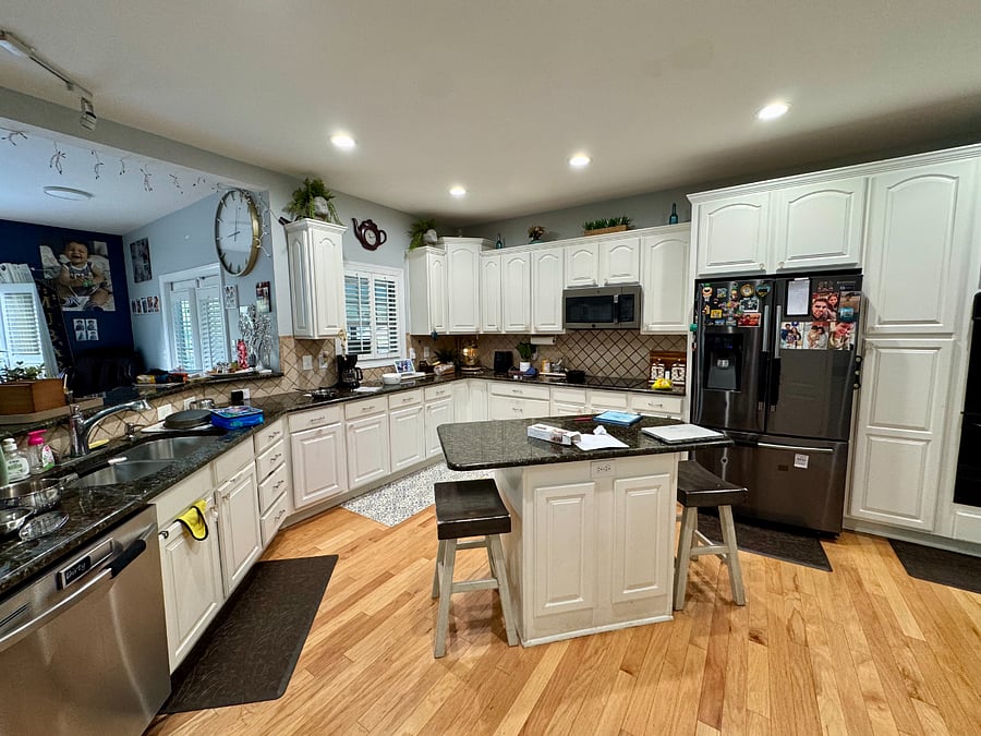 Spacious Kitchen