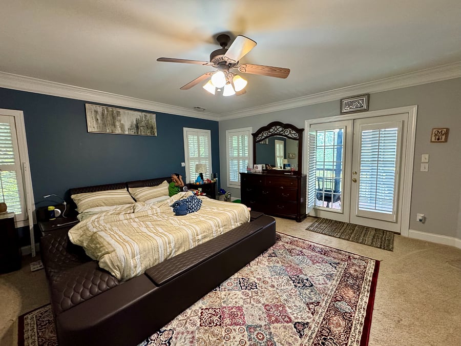 Main Bedroom with King Bed
