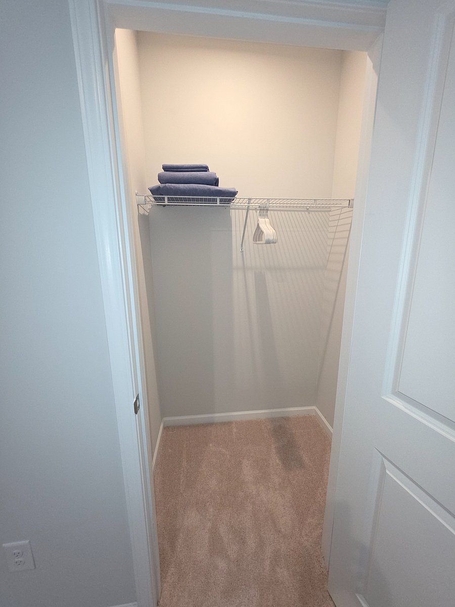 Furnished Finder property 1007919_1 photo 3