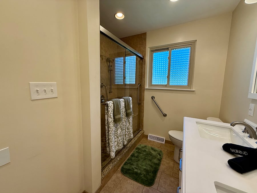 Furnished Finder property 1007930_1 photo 16