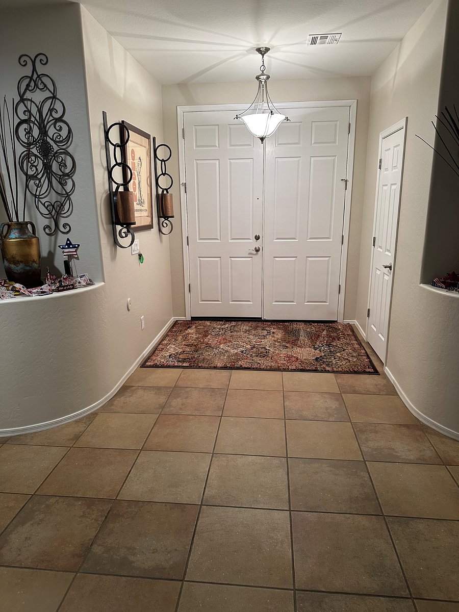 Furnished Finder property 1007946_1 photo 3