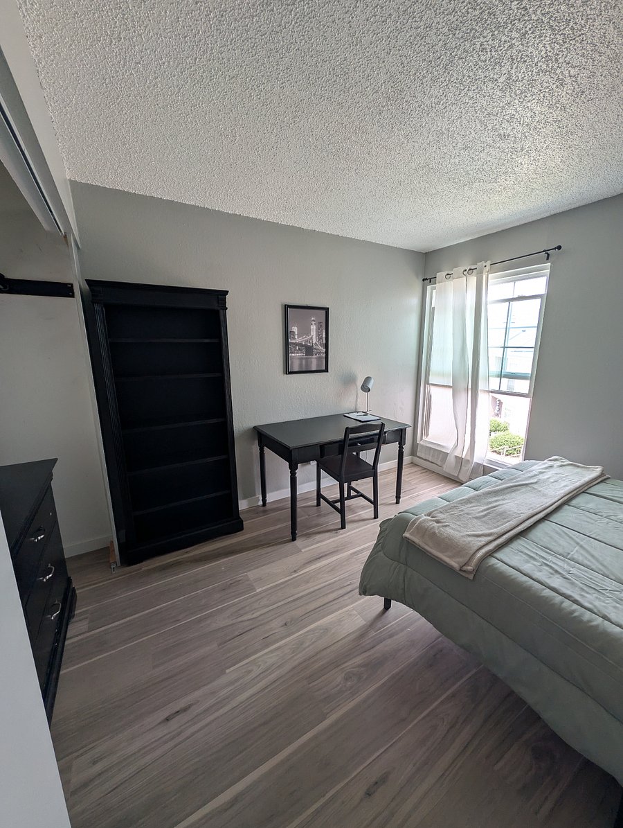 Furnished Finder property 1007950_1 photo 9