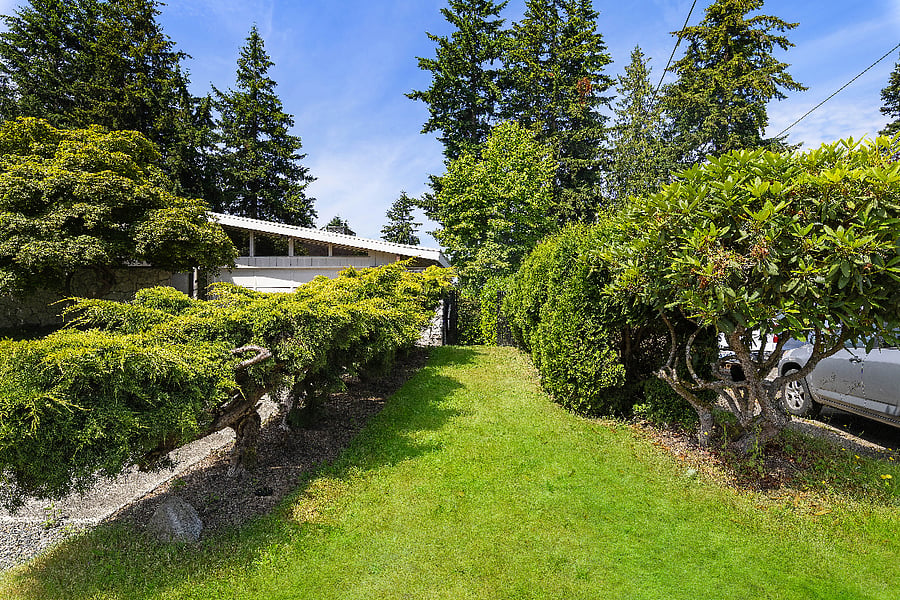 View from the street of separate rental path.