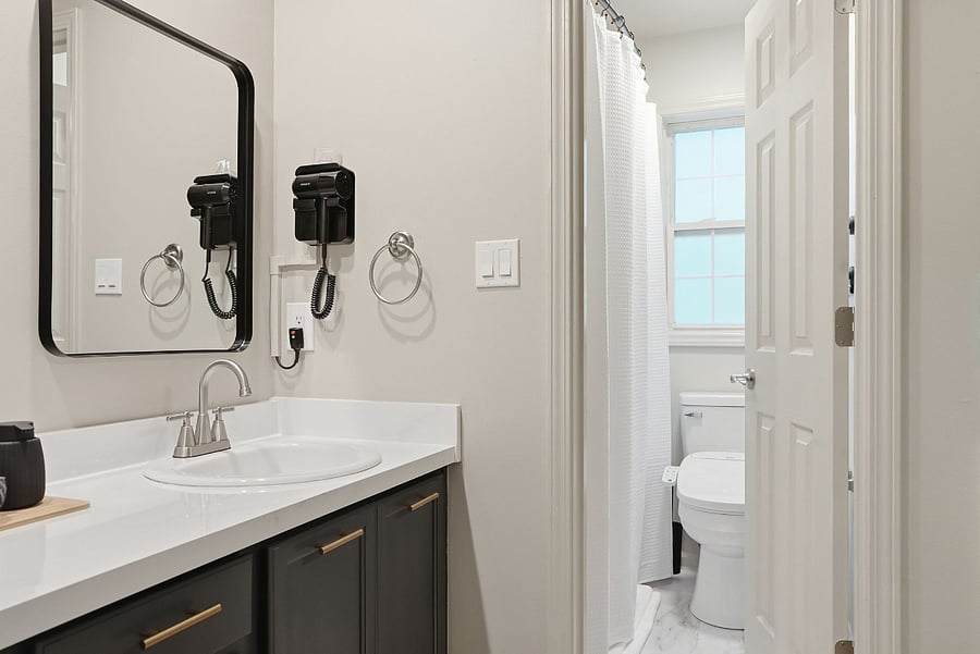 Private Bathroom with Hair Dryer, Towel Warmer and Bidet.