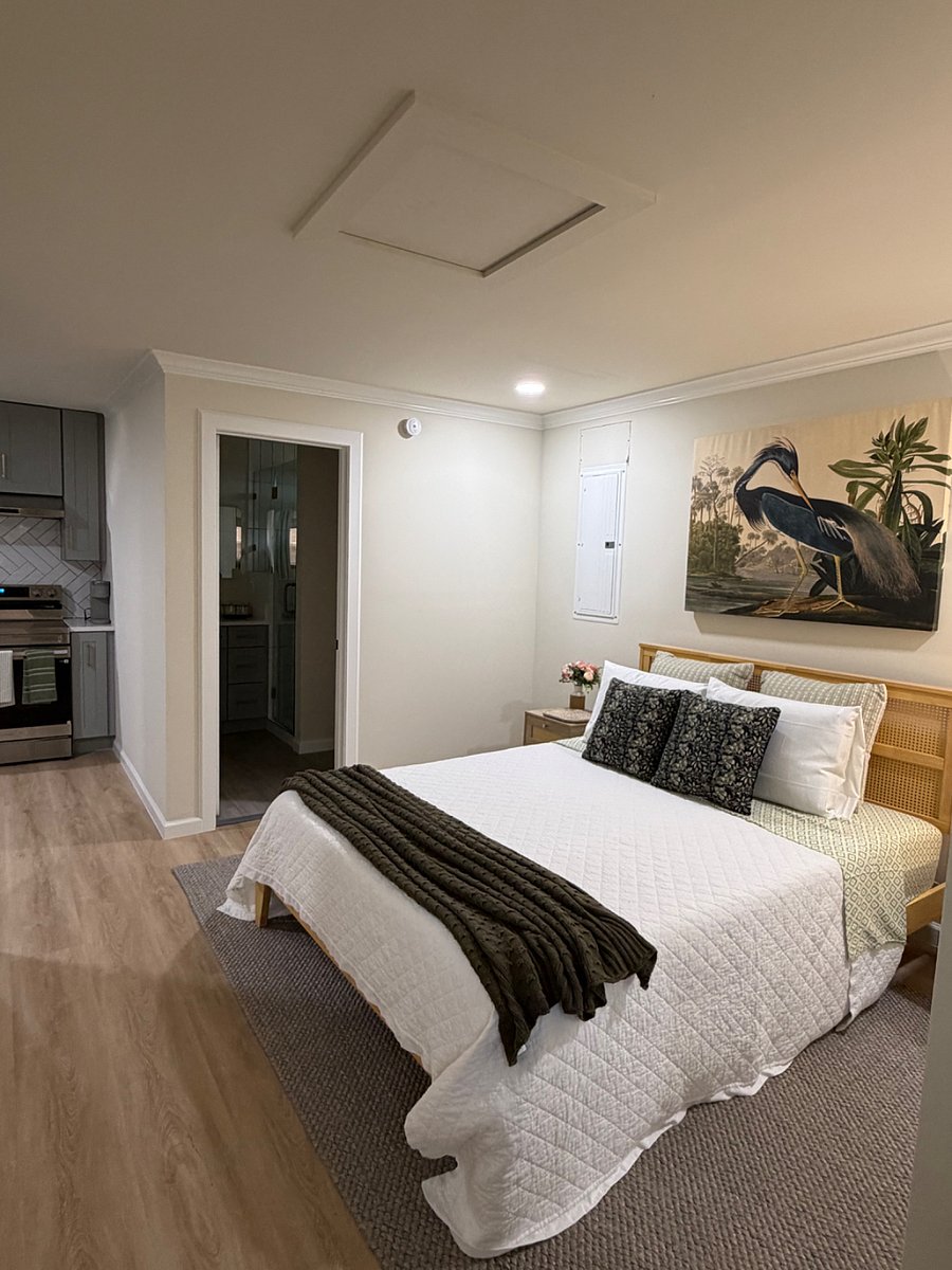Furnished Finder property 1008041_1 photo 9