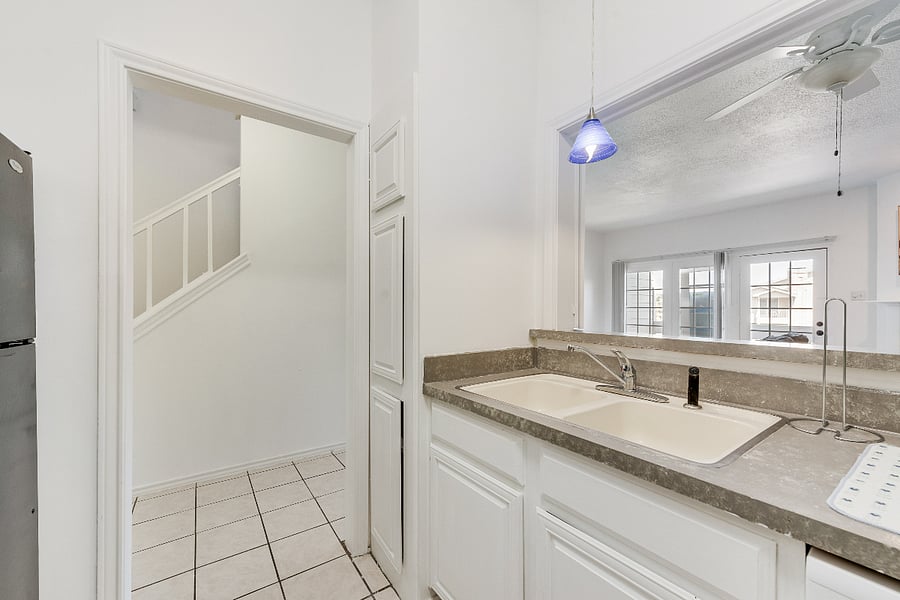 Furnished Finder property 1008048_1 photo 15