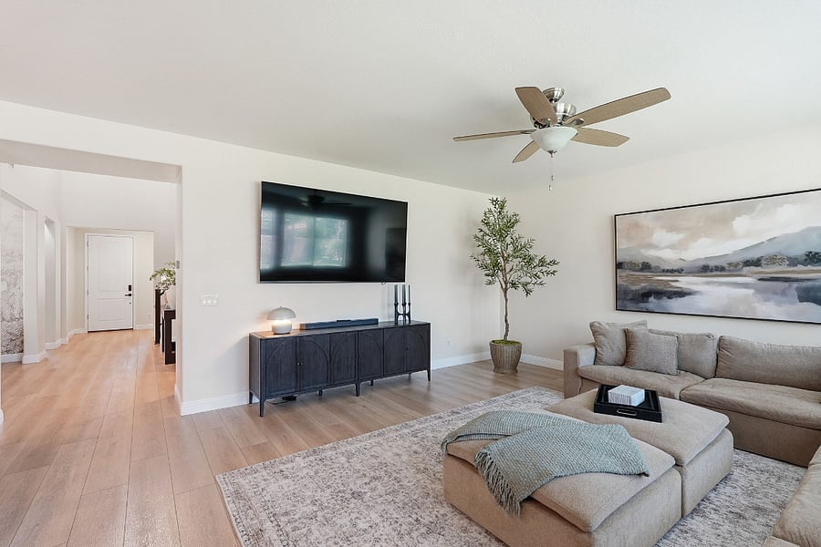 Furnished Finder property 1008079_1 photo 14