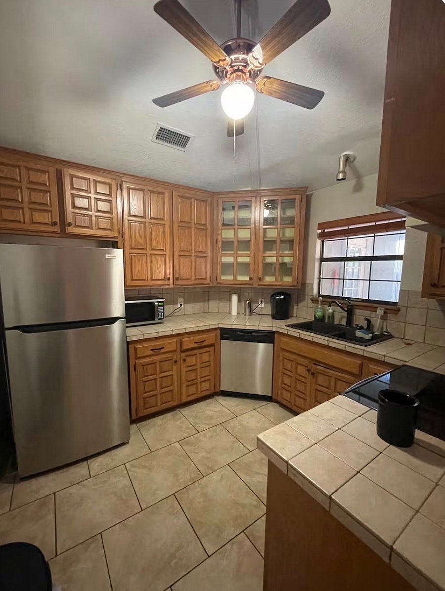 Furnished Finder property 1008081_1 photo 3
