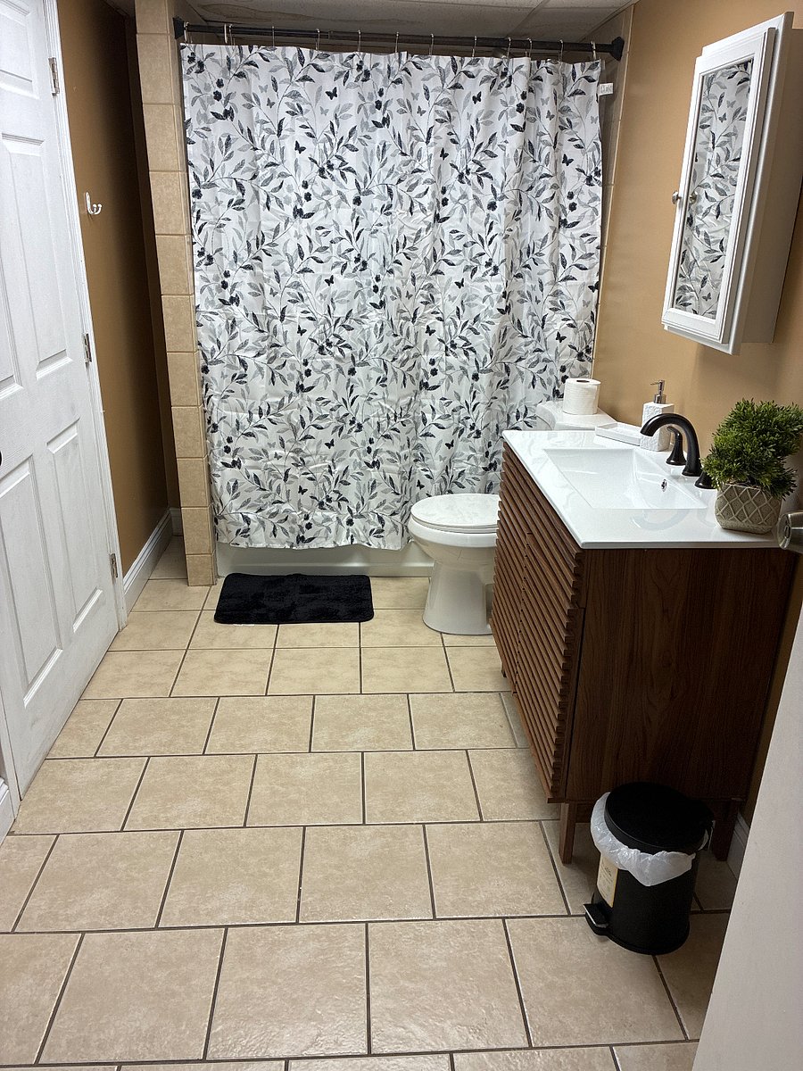 Furnished Finder property 1008111_1 photo 9