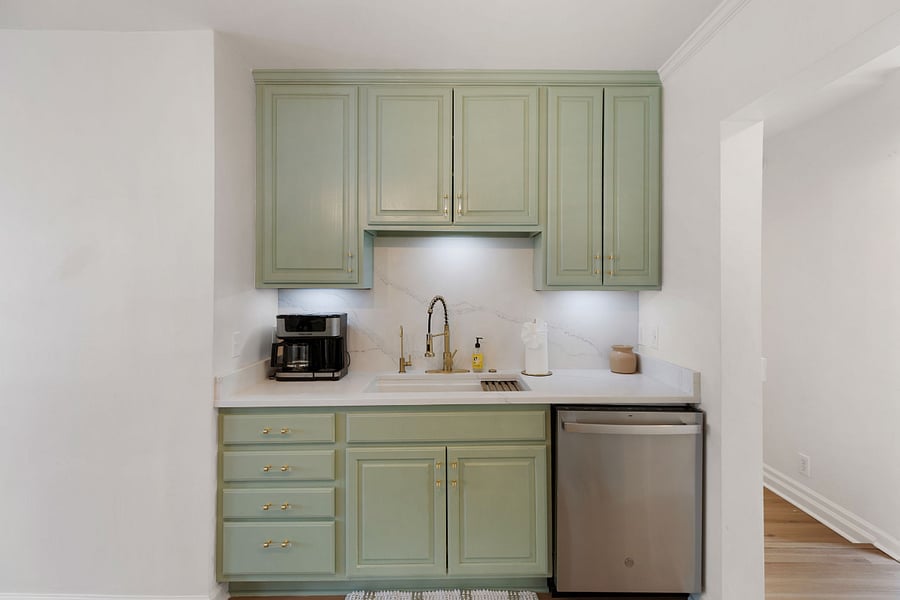 Furnished Finder property 1008116_1 photo 10