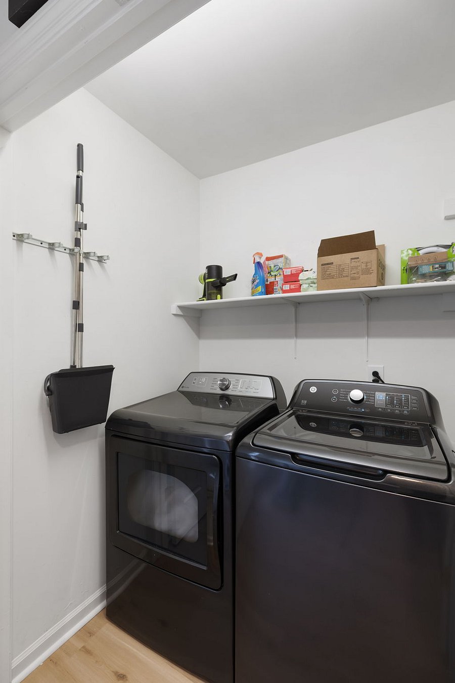 Furnished Finder property 1008116_1 photo 11