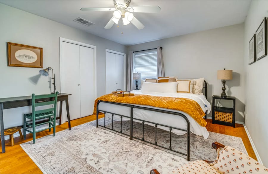 Primary Bedroom - King Bed and Desk