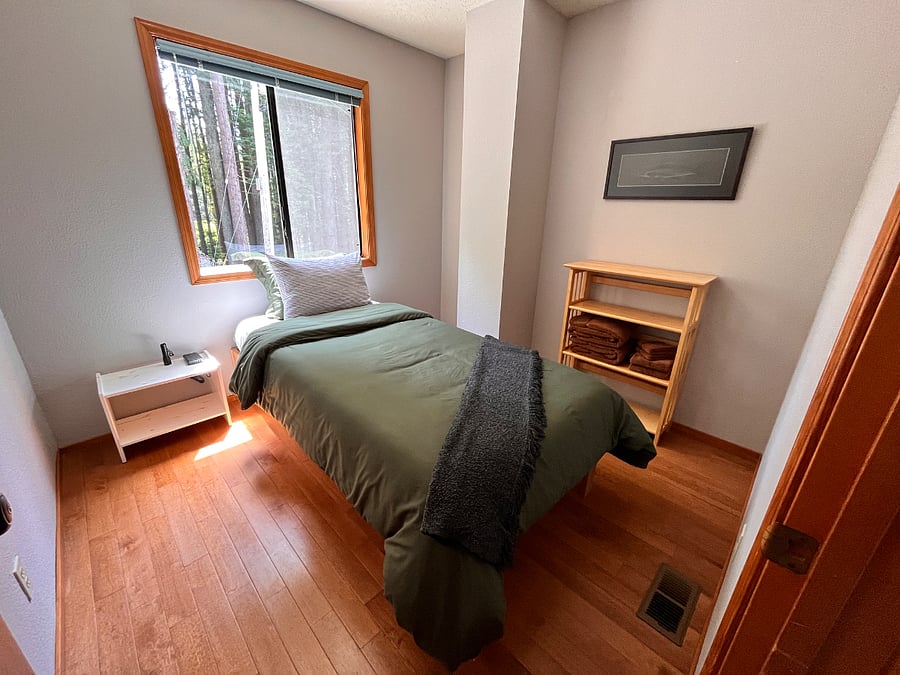 Furnished Finder property 1008143_1 photo 9