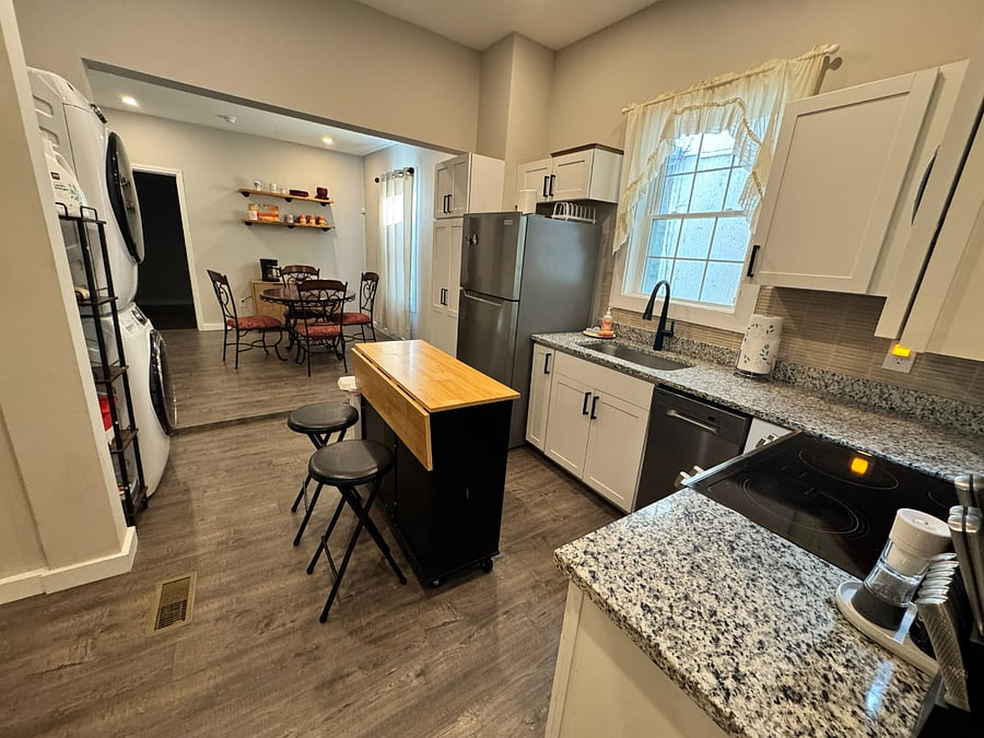 Furnished Finder property 1008166_1 photo 7