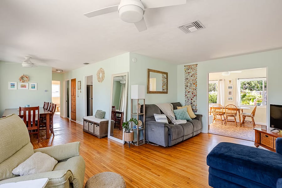 Furnished Finder property 1008181_1 photo 3