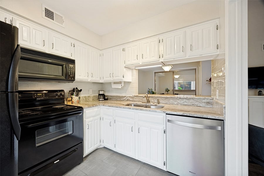 Furnished Finder property 1008214_1 photo 6