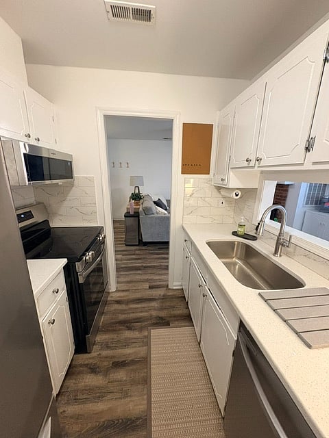 Furnished Finder property 1008217_1 photo 6