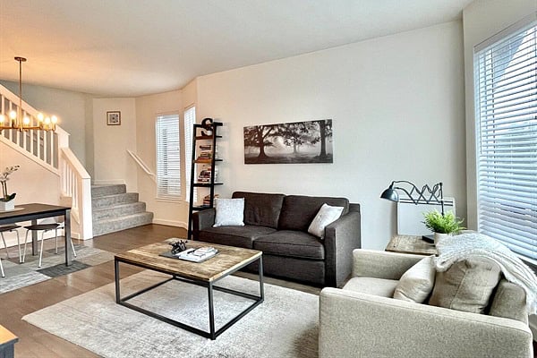 Bright living space for streaming, relaxing, and planning your Seattle adventures.