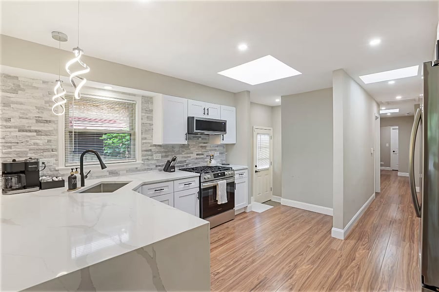 Furnished Finder property 1008238_1 photo 17