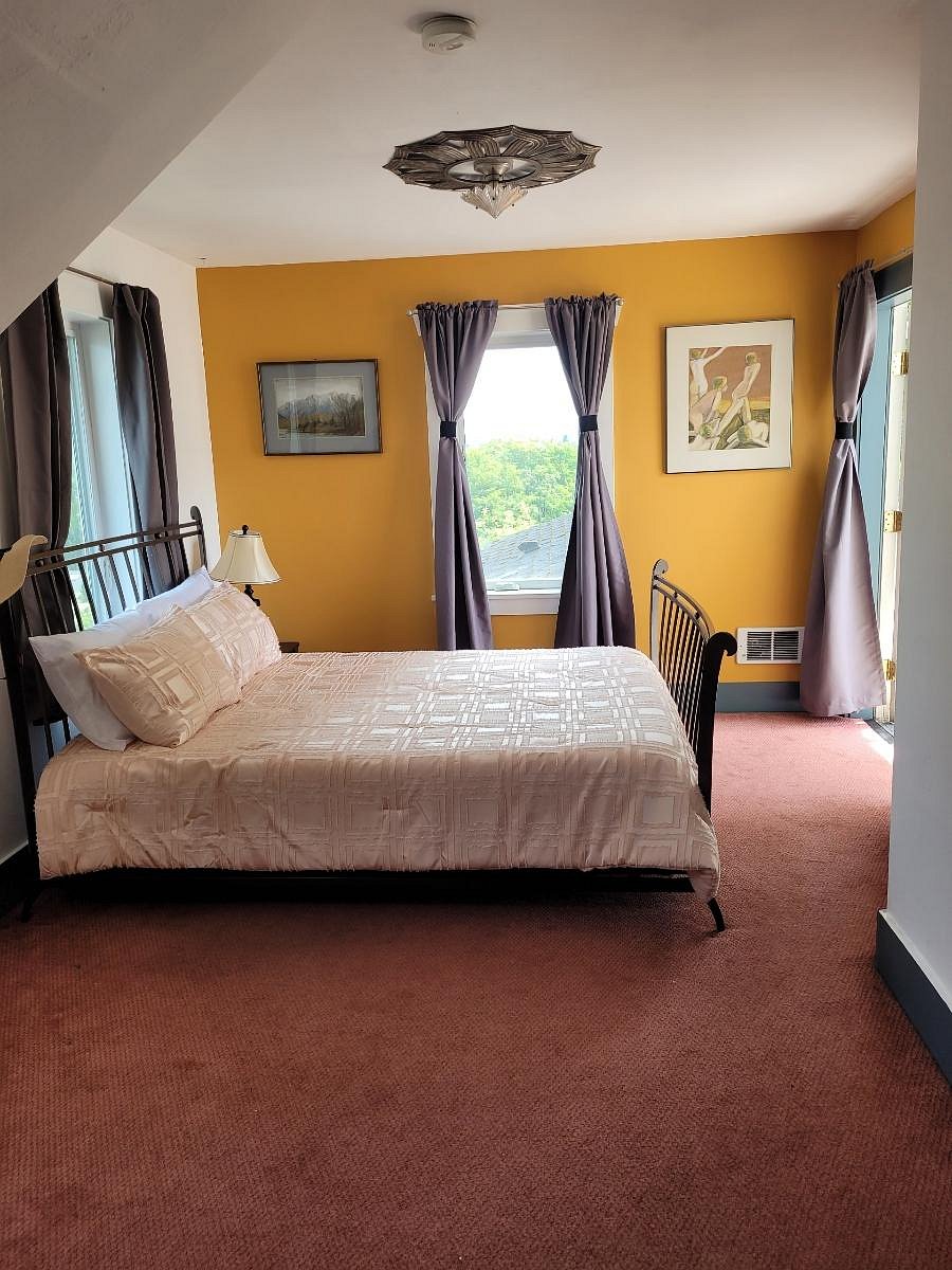 Furnished Finder property 1008241_1 photo 8