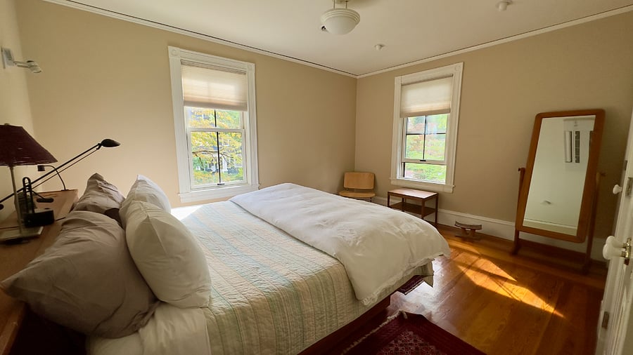 Main bedroom - 2nd floor - king sized bed with many closets, south and east facing