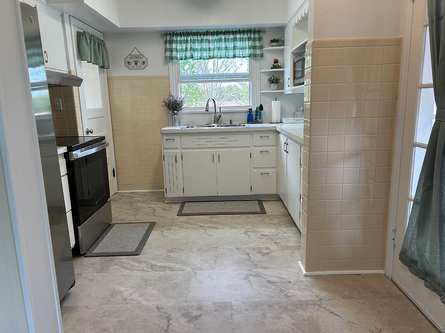 Furnished Finder property 1008249_1 photo 6